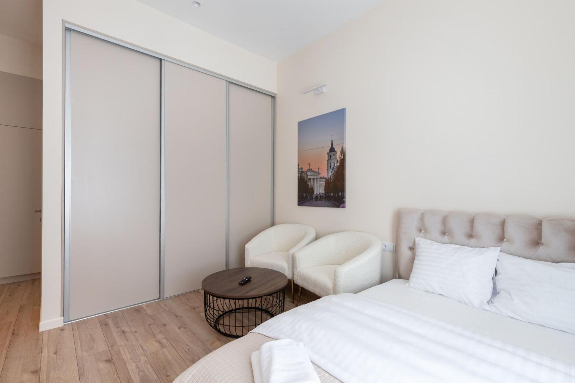 Studioapart23 - Brand New Apartments In City Center Vilnius Ruang foto